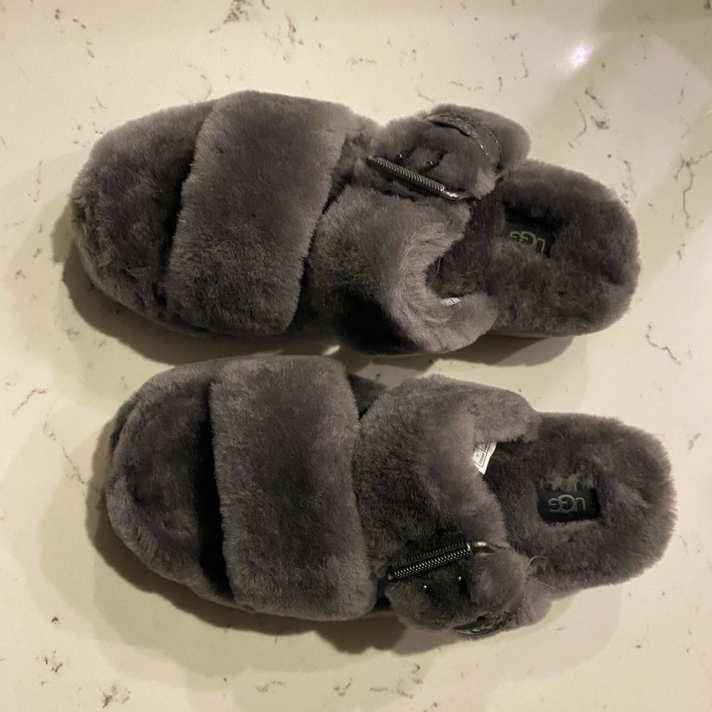 UGG fuzz yeah slippers